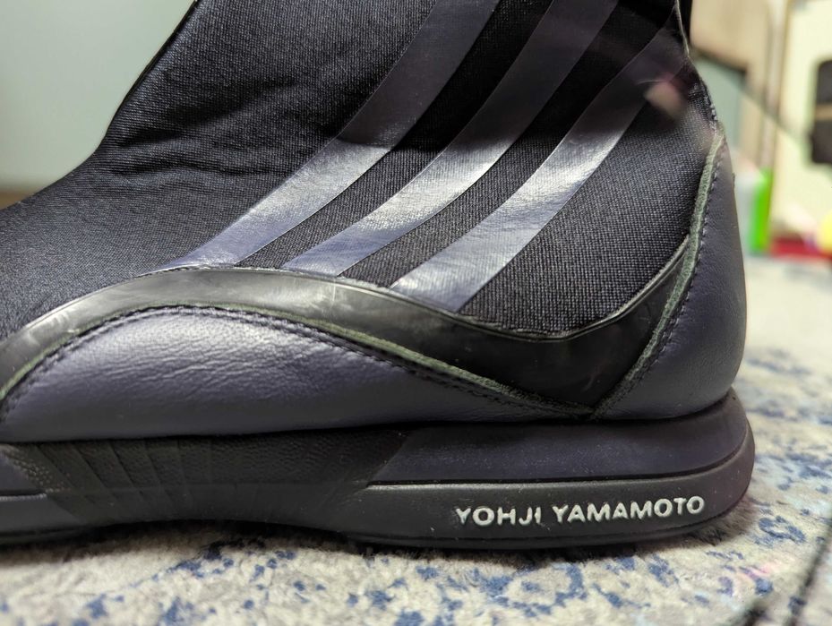 Оригинални дамски ботуши Adidas