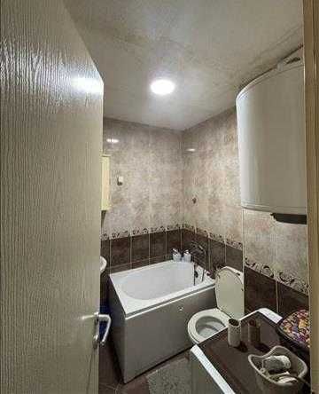 Дава се под наем Двустаен апартамент в Пловдив, Христо Смирненски - 58 кв.м за 270.3 € - Снимка #3