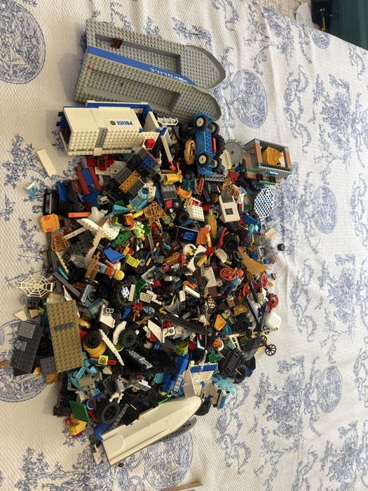 Piece de lego. Cu