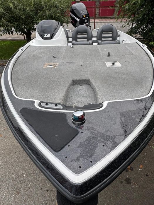 Barca pescuit Z6 Nitro