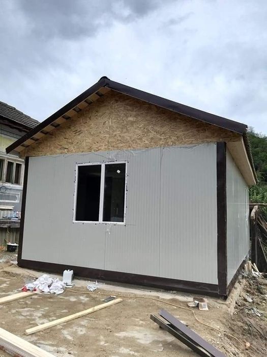 Vând case pe structura metalica acceptam variante auto