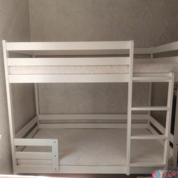 Продам кровать, 2х яросная, в отличном состоянии