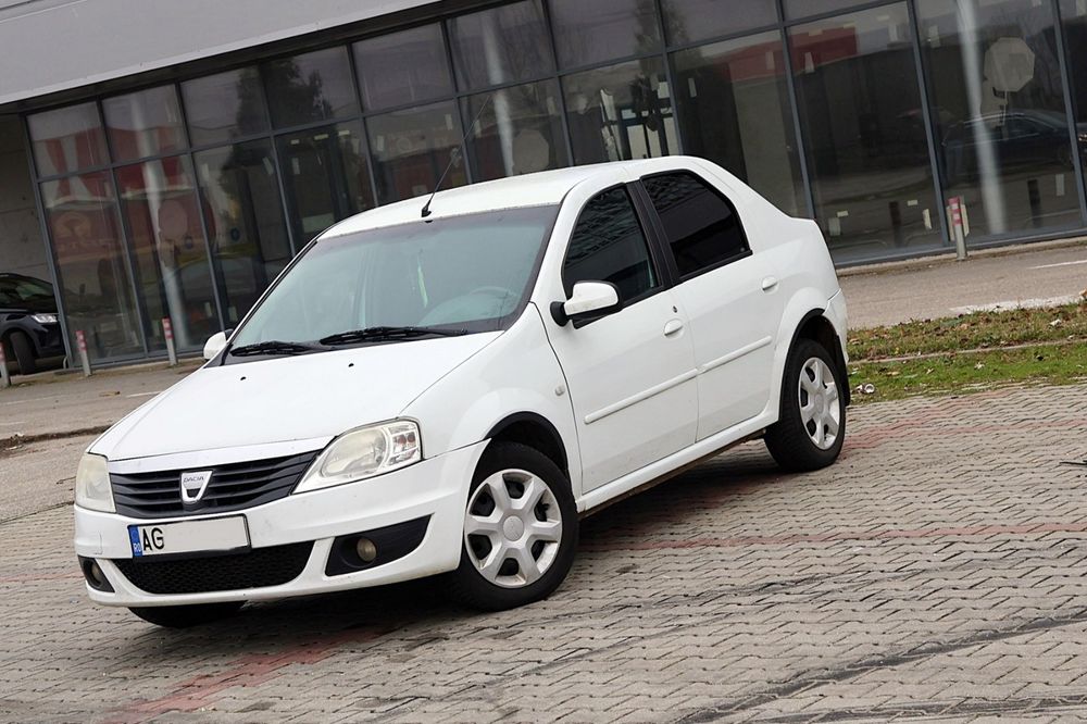 Dacia Logan berlina 1.5 dci euro 5 fab 2011