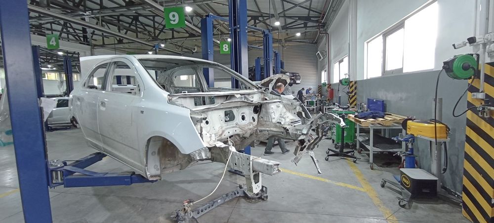 Cobalt kuziv sotiladi srochni 2016 4 ta eshik tom bagaj butun