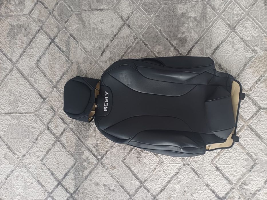 Чехол на Geely Coolray
