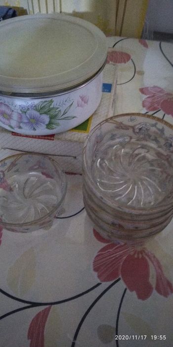 Посуда. Емкости  под мороженное