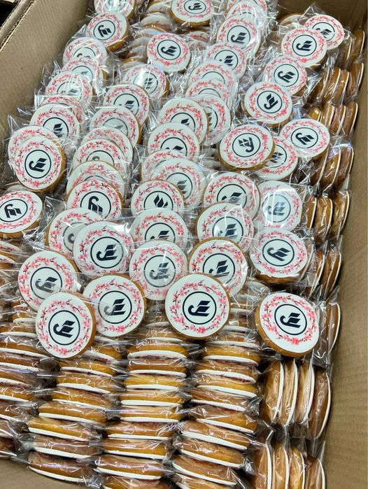 Имбирные пряники с логотипом. Корпоративные подарки.