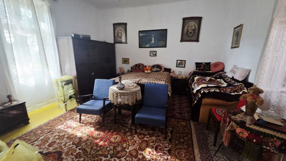 Vand casa la Sátchinez.