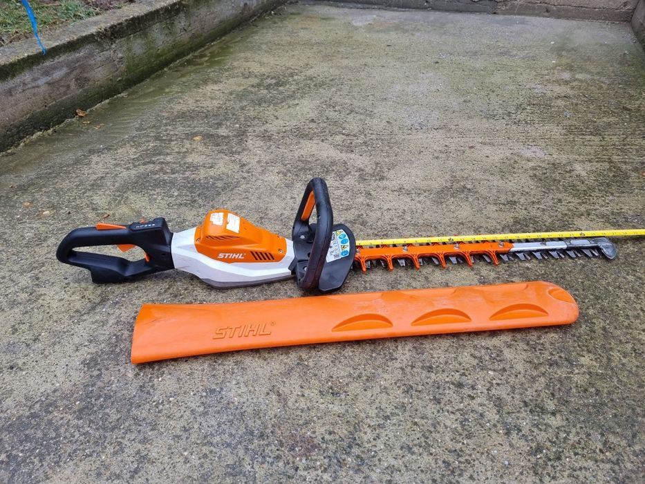 Foarfeca de taiat gard viu si arbuști Stihl HSA 94 R