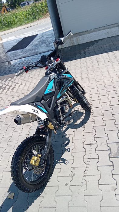 Vând cross 140cc