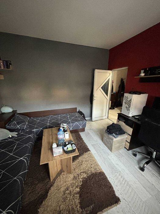 Сливен Двустаен апартамент преустроен на тристаен