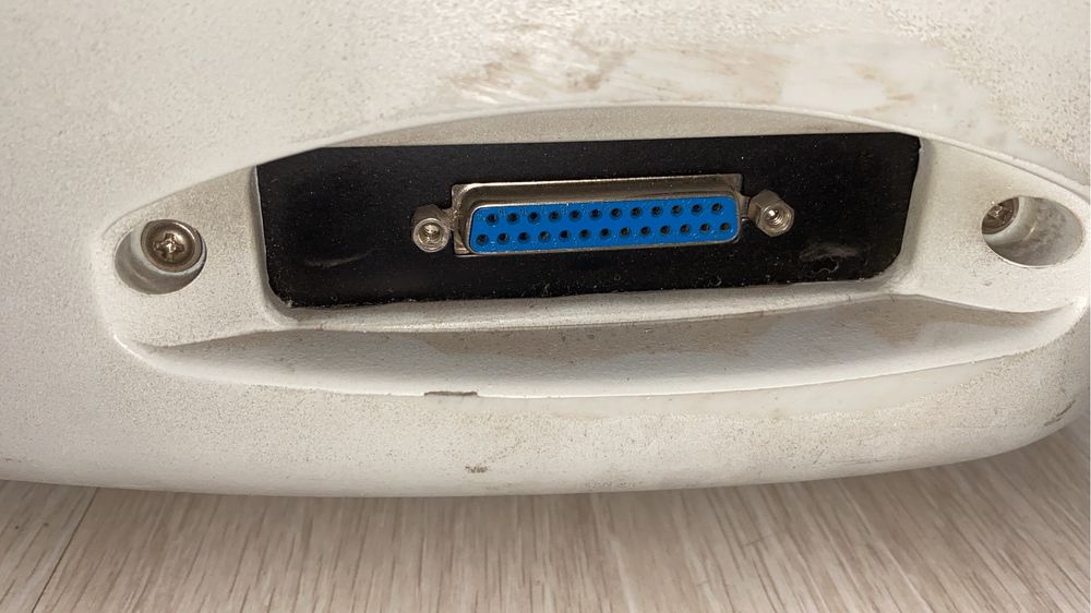 Продам плоттер режущий