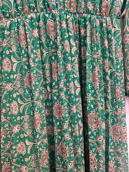 Rochie verde lunga model deosebit