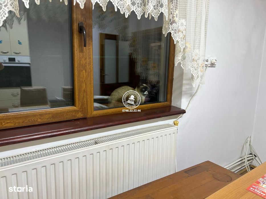 Casa de vanzare  Moara de Vant