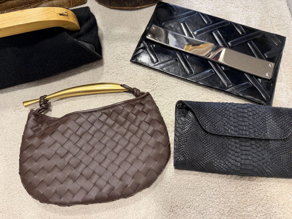 Чанти естествена кожа LV, крокодил, модел Bottega