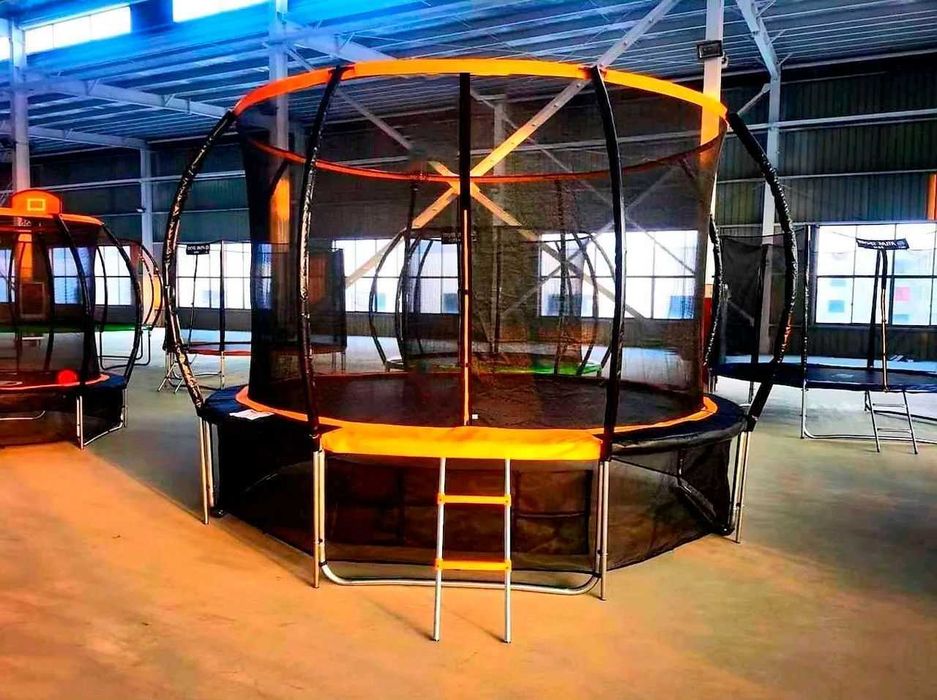 Каркасный батут 427 см