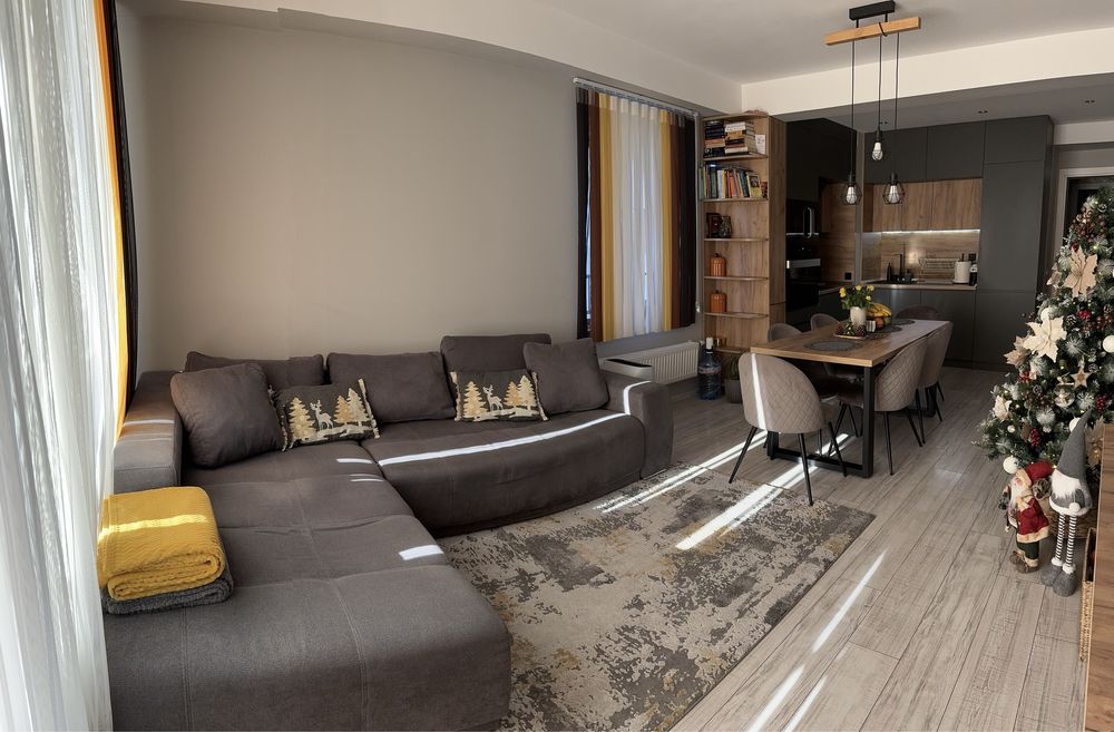 Продава се Тристаен апартамент в Перник, Изток - 97 кв.м за 1908 €/кв.м - Снимка #2