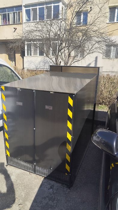 Garaj moto policarbonat