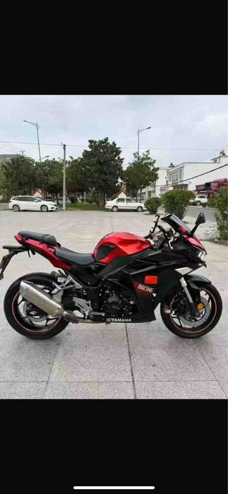 Yamaha YZF R3       .