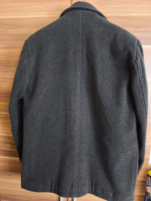 Palton cu lână, m. 54 + sacou catifea
XXL·Foarte bună