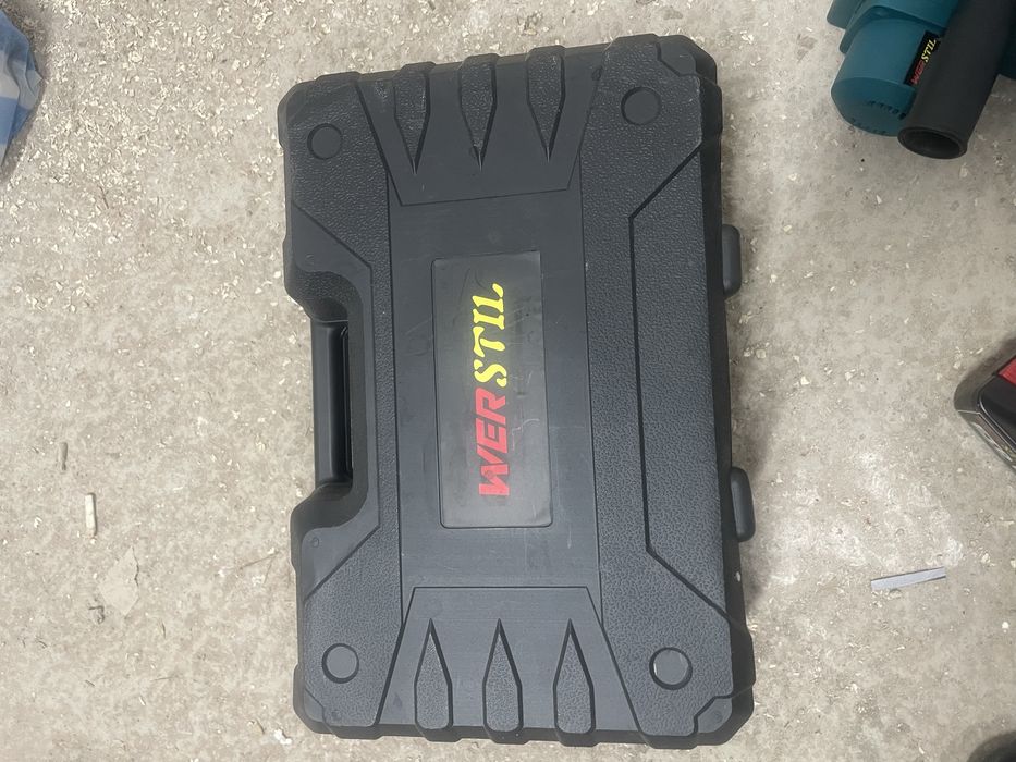 Резачка за дърва на батерии Werstil 30 см дъска