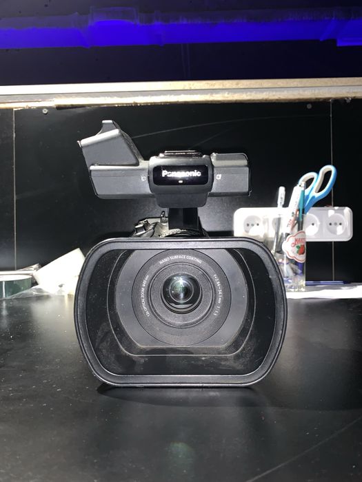 камера Panasonic AG-AC 90AEN
