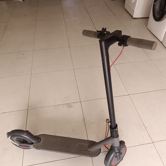 Продам электросамокат