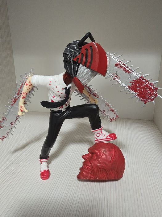 Figurina Chainsaw man