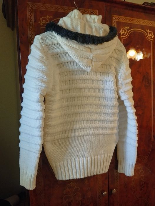 Мъжка бяла жилетка