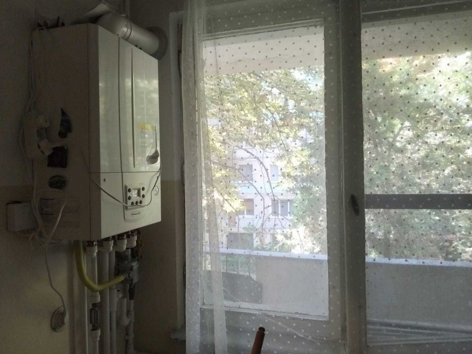 Vand apartament 3 camere-  Central