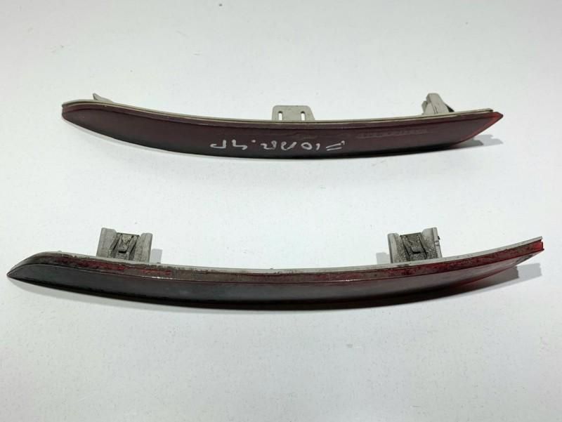 Set catadioptru bara spate (st si dr) BMW Seria 5 F10 Berlina