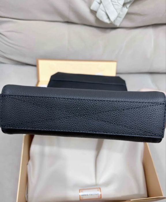 Продам мужскую сумку LV