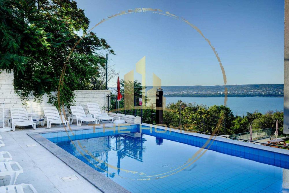 Дава се под наем Тристаен апартамент в Варна, Кайсиева градина - 150 кв.м за 1196.97 € - Снимка #10