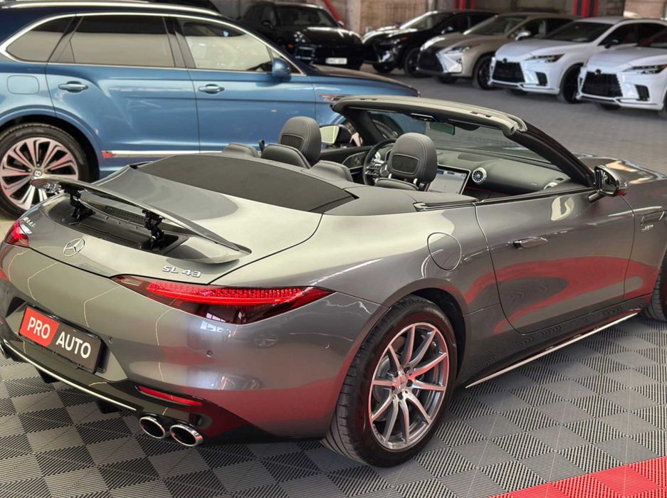 Mercedes-Benz SL 43 AMG