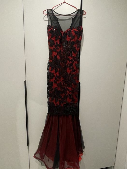 Платья өте әдемі кочества кушті