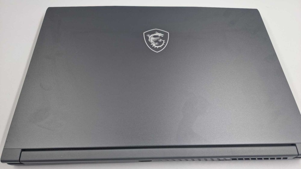 Laptop MSI Thin 15 [Amanet Club Caro ]