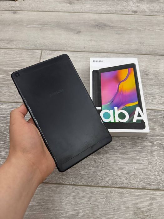 Samsung Tab A 2018 oynasi singan: 449 000 so’m