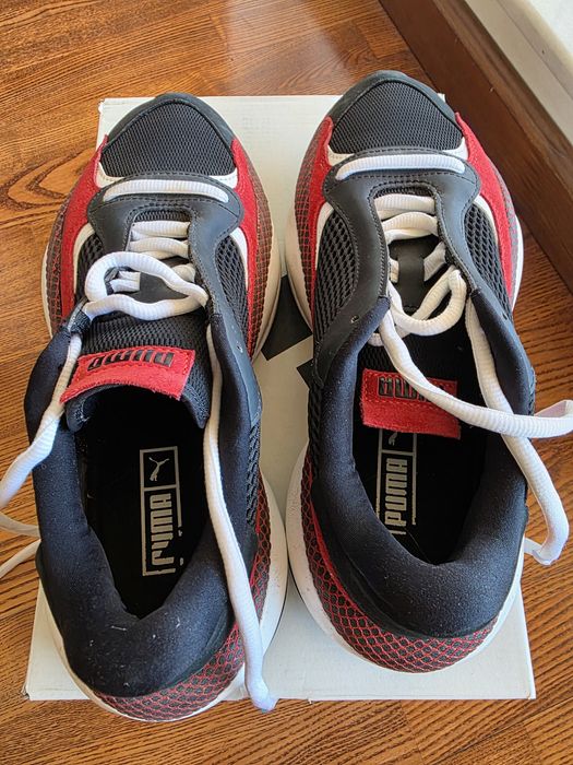 Sneakers  brand Puma