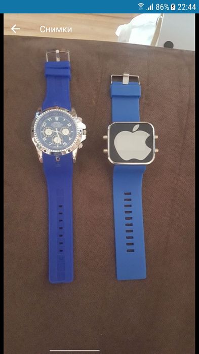 Три броя часовници