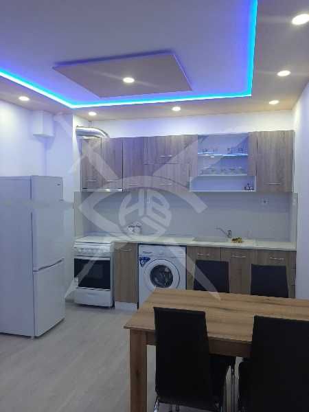 Дава се под наем Тристаен апартамент в Асеновград - 98 кв.м за 498.27 € - Снимка #2