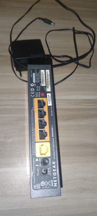 De vanzare router wireless Netgear sau TP-Link