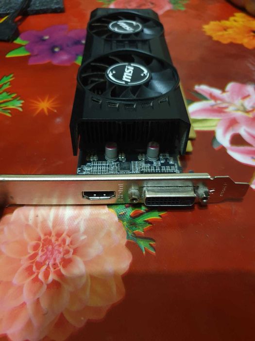 Продам видеокарту  MSI Radeon RX 550 2Gb