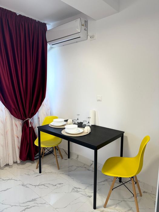 RegimLux :cu Factură: Mazepa 1 Vedere La Dunăre Centrala Termica