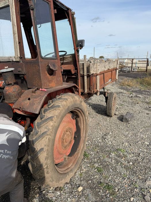 Продам трактор Т-16