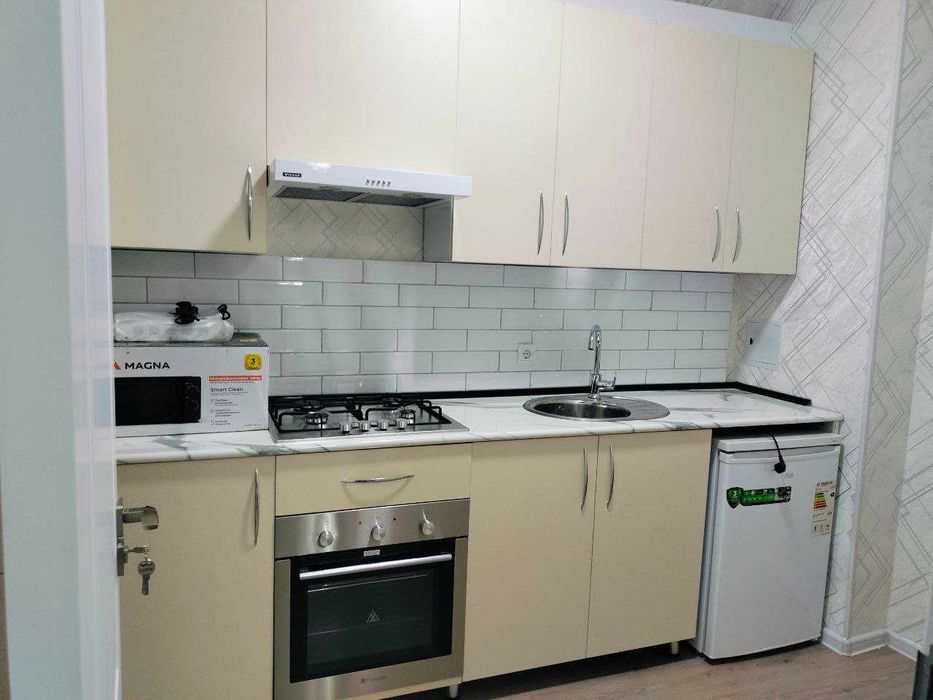 Срочно сдается в аренду  1 комнатная квартира ассалом сохил