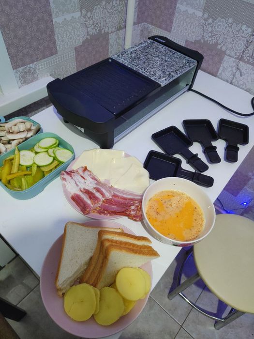 Раклетница  Kitfort