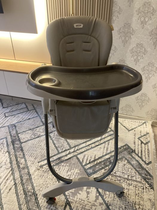 Детский стульчик жля кормления