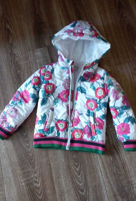 Детско яке GUESS за възраст 4г.