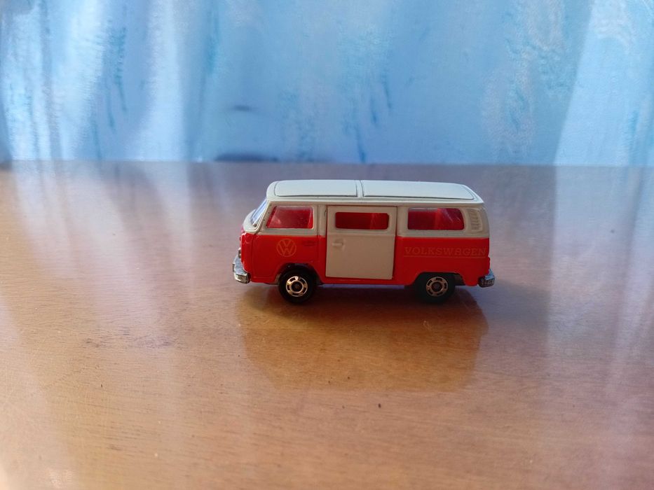 Macheta metal TOMICA TOMY F29 VW T2 Bus Japonia  RAR