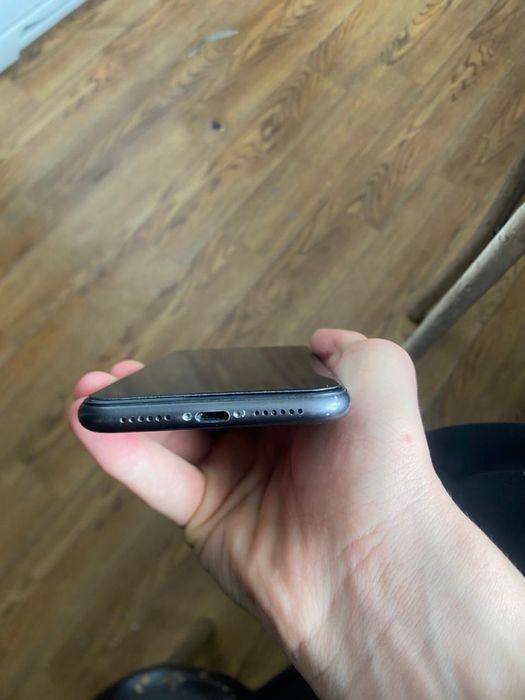 Продам Айфон 11, 64гб, 78акб